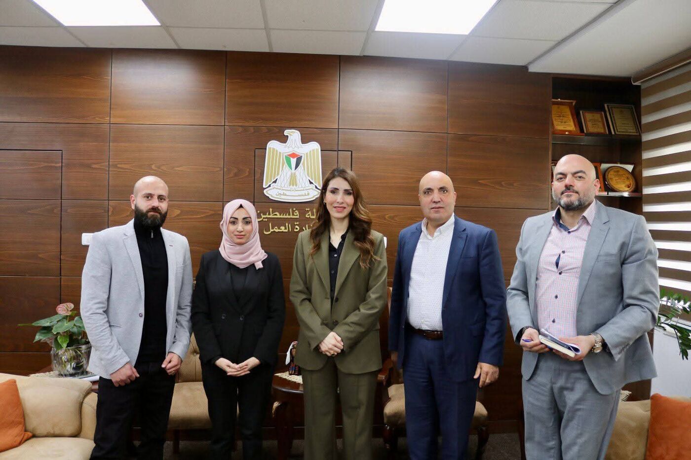 د. ولاء بطاط تبحث مع وزيرة العمل د. إيناس العطاري سبل الشراكة في منتدى فلسطين السنوي للاقتصاد